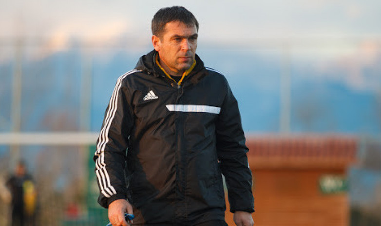 «Кызыл-Жар СК» отреагировал на желание главного тренера покинуть клуб