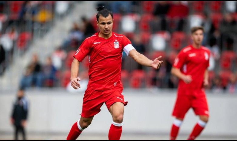 Андрей Старцев, казахстанский футболист капитан в Германии 