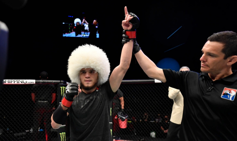 Умар Нурмагомедов получил бонус от UFC за бой с Сергеем Морозовым