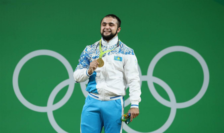 «Окажем всю необходимую поддержку». Федерация тяжелой атлетики Казахстана сделала официальное заявление по ситуации с Рахимовым