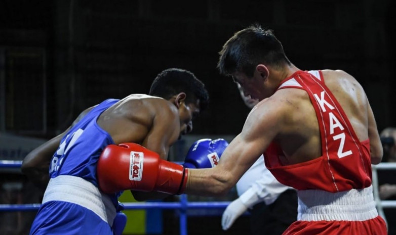Казахстанские боксеры стартовали с победы на международном турнире  в Испании