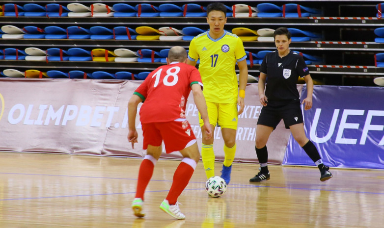 Казахстан крупно обыграл Беларусь в отборе на Евро-2022