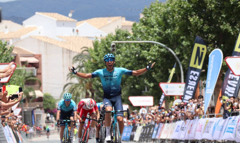 Гонщик «Астаны» прокомментировал победу в групповой гонке на чемпионате Испании по велоспорту на шоссе