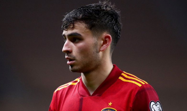 Полузащитник сборной Испании стал самым молодым игроком команды, который вышел в основе на крупном турнире
