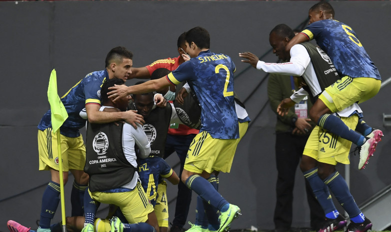 Видеообзор матча за 3-е место на Кубке Америки-2021 Колумбия – Перу