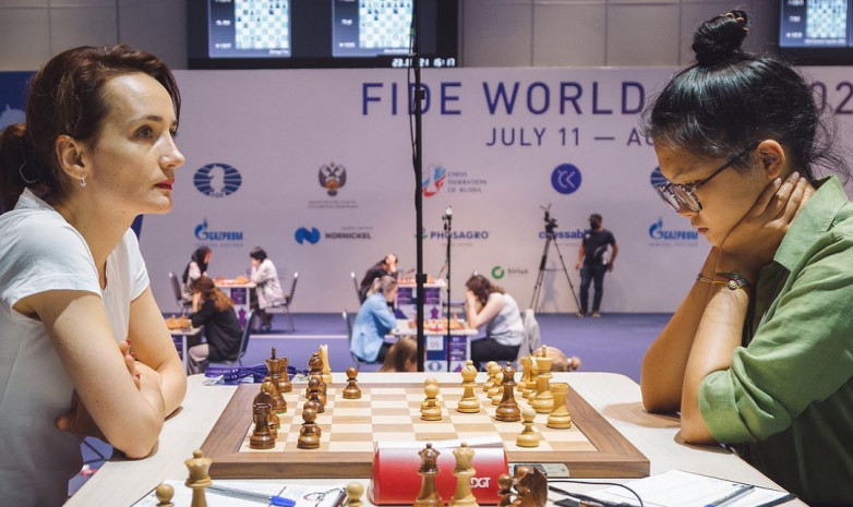 Ринат Джумабаев завершил выступления на Кубке мира по шахматам, Садуакасовой и Асаубаевой предстоит тай-брейк