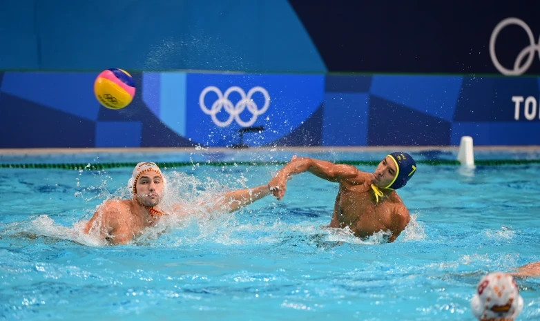 Сборная Казахстана по водному полу проиграла черногорцам на Олимпиаде в Токио