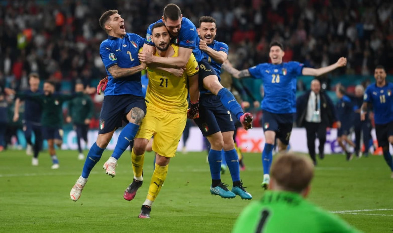 Италия – новый чемпион Европы! Обыграла Англию в драматичной серии пенальти, Саутгейт полностью провалил концовку