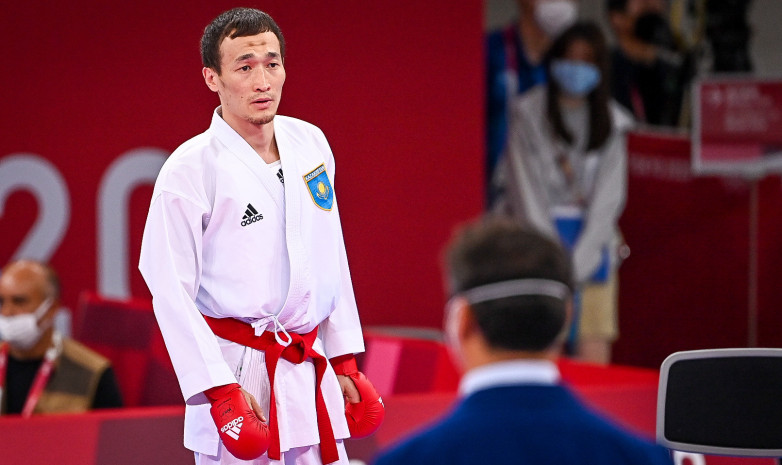 Каратист Дархан Асадилов вышел в полуфинал Олимпийских игр-2020 в Токио и гарантировал себе медаль