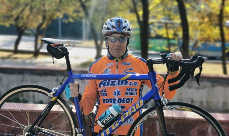 69-летний акмолинец выиграл многодневную велогонку