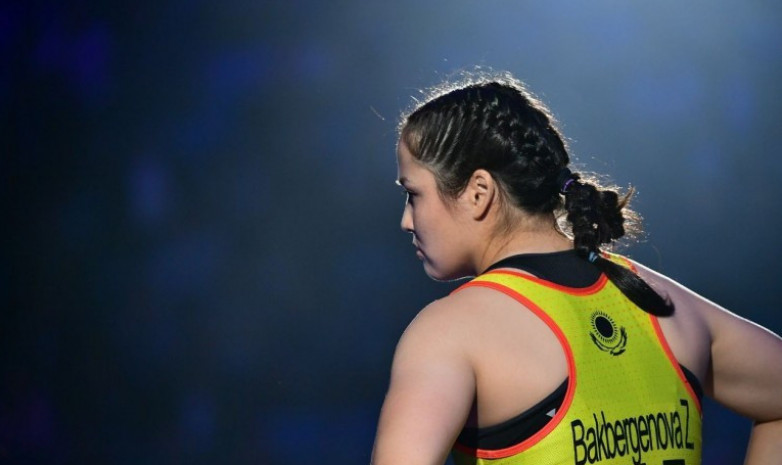 Жамиля Бакбергенова вышла в финал чемпионата мира по женской борьбе. Видео