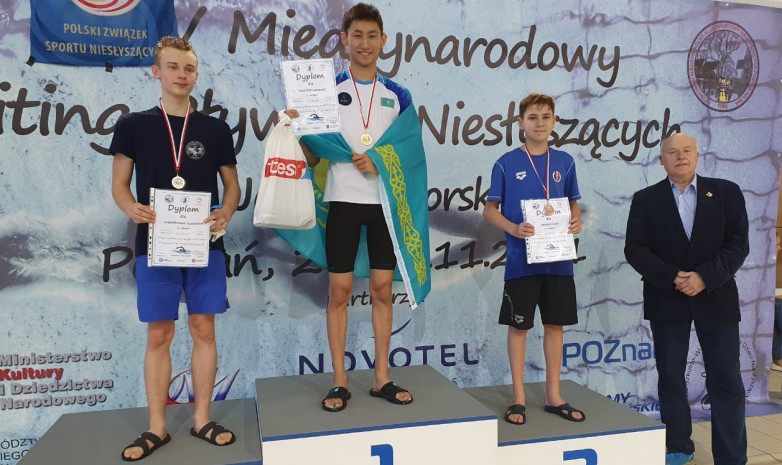 Казахстанские пловцы завоевали семь медалей на международном турнире в Польше 