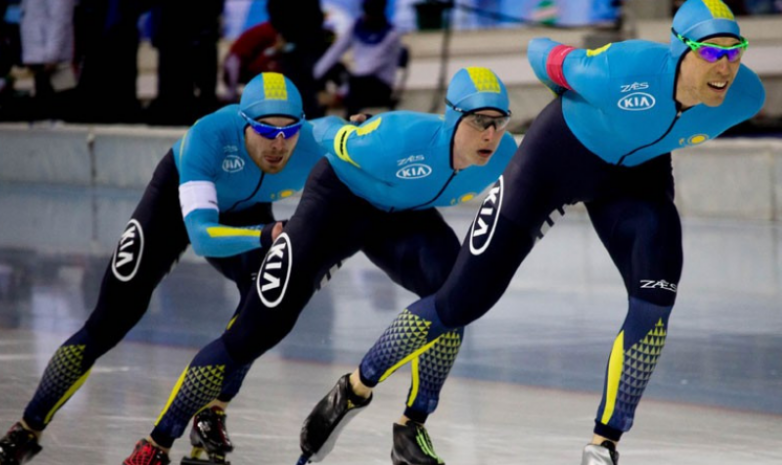 Мужская сборная Казахстана завоевала «серебро» в гонке преследования на чемпионате четырех континентов 