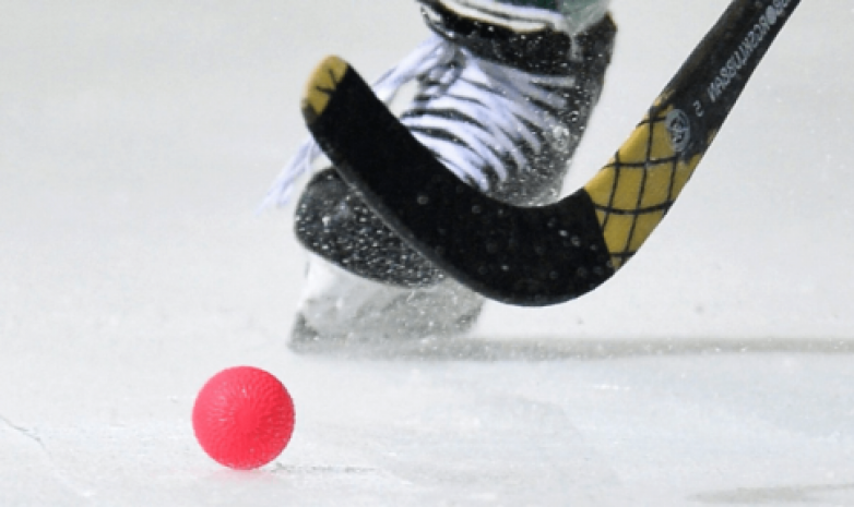 «Акжайык» обыграл «Маяк» в чемпионате России по хоккею с мячом