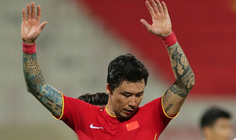 Китайским футболистам запретили набивать татуировки