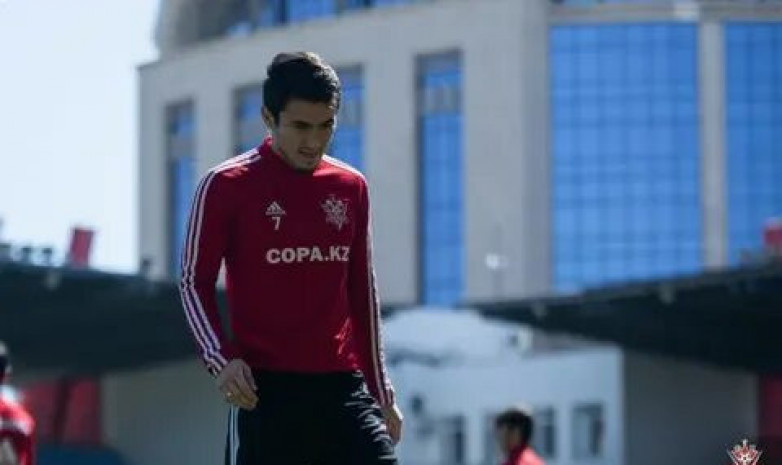 «Здесь родился мой сын». Казахстанский полузащитник попрощался со своим клубом