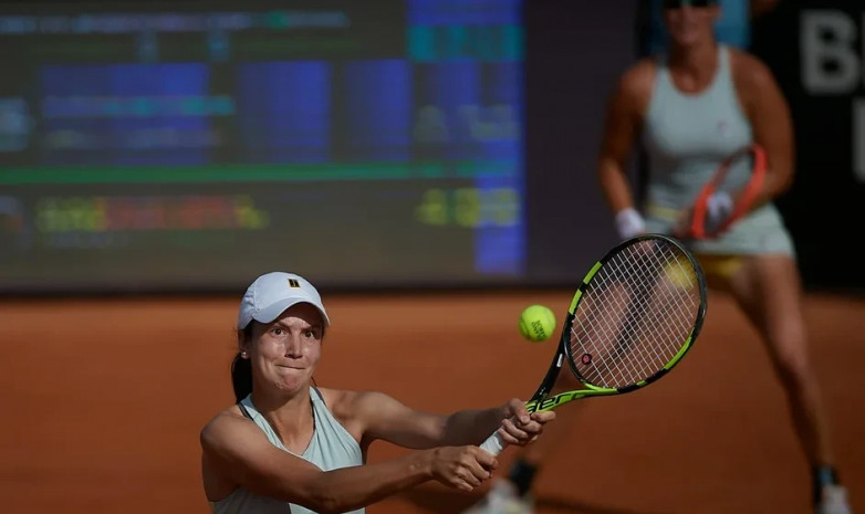 Казахстанская теннисистка в паре с бразильянкой вышла в полуфинал  турнира WTA в Сиднее