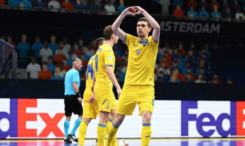 Украина разгромила Сербию во втором матче на Евро-2022 по футзалу 