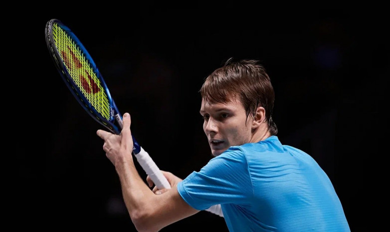Александр Бублик не вышел в четвертьфинал турнира серии ATP 250 в парном разряде 