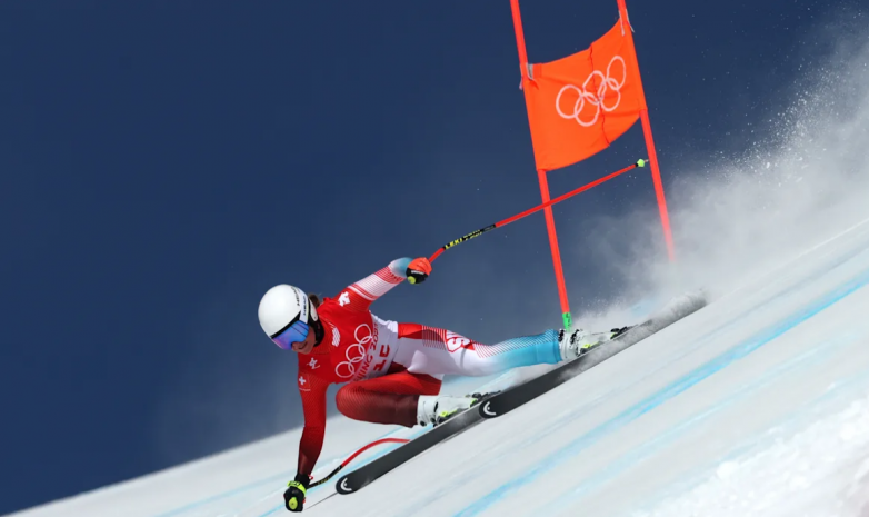 Швейцарская горнолыжница Зутер завоевала «золото» Олимпийских игр-2022 в скоростном спуске
