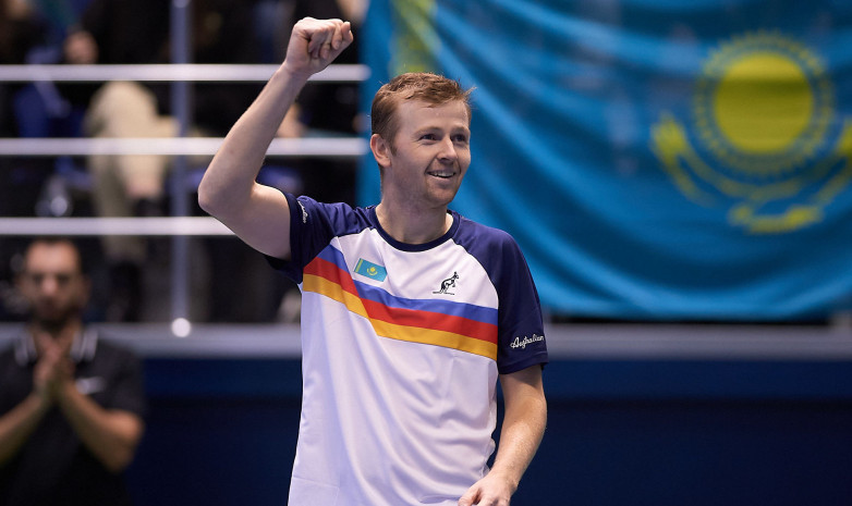Голубев пробился в четвертьфинал парного турнира серии АТР в Дохе