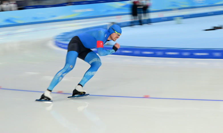 Казахстанский конькобежец Денис Кузин объявил о завершении карьеры 