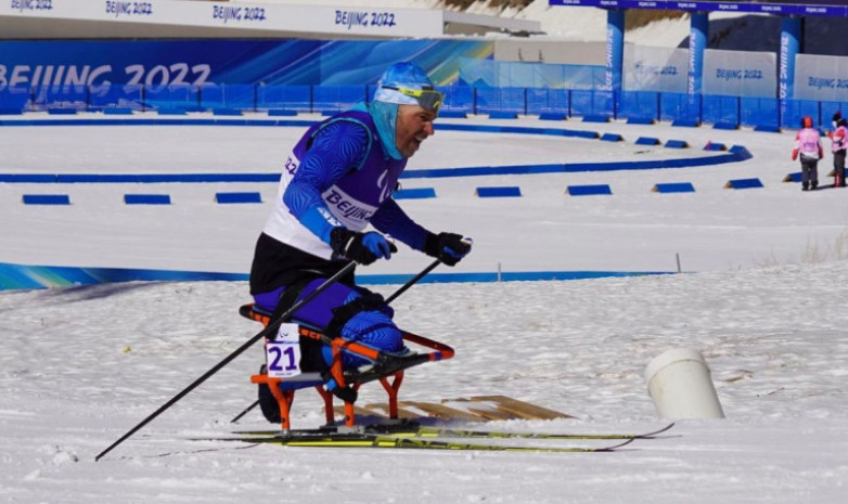 Казахстанец стал 15-м на Паралимпийских играх-2022 в парабиатлоне на 12,5 км сидя