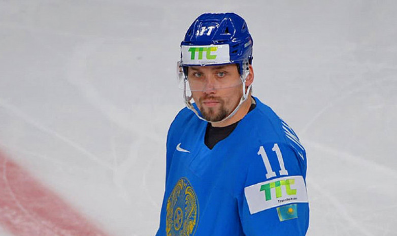 Казахстанский хоккеист продолжит карьеру в Словакии