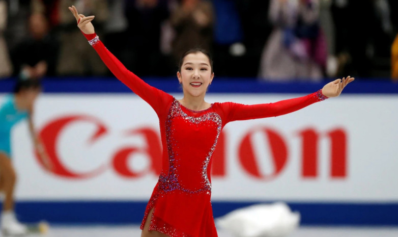 ISU вспомнил об Элизабет Турсынбаевой, проводя на пенсию фигуристов после олимпийского сезона