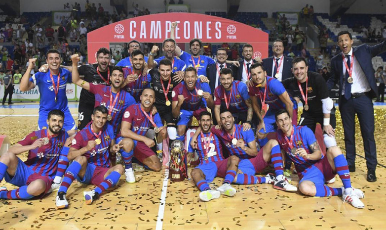 «Барса» во второй раз подряд стала чемпионом Испании по футзалу (видео)