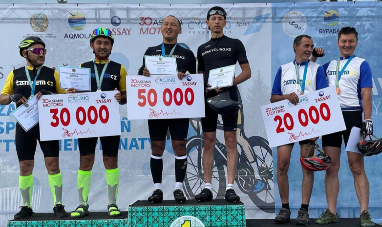 Бронзовый призер ЧА-2022 стал победителем чемпионата Казахстана в индивидуальной гонке среди паравелосипедистов