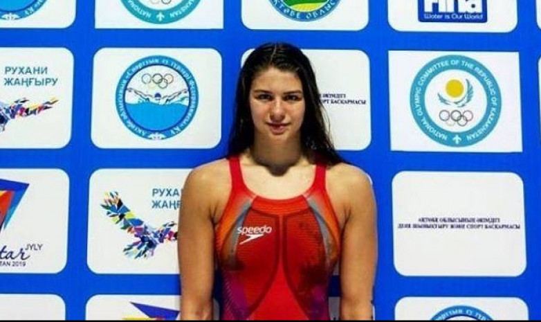 Казахстанская пловчиха не прошла в полуфинал ЧМ-2022 на дистанции 50 метров брассом