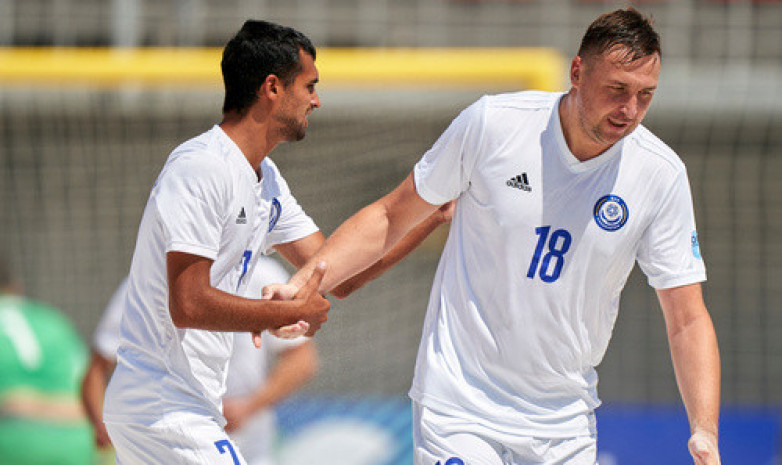 Сборная Казахстана по пляжному футболу проиграла Греции в Евролиге