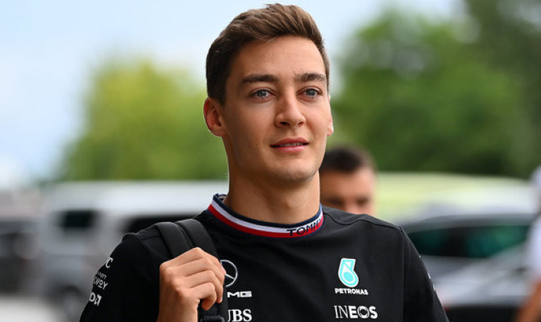 Гонщик «Мерседеса» Расселл стал первым в квалификации Гран-при Венгрии