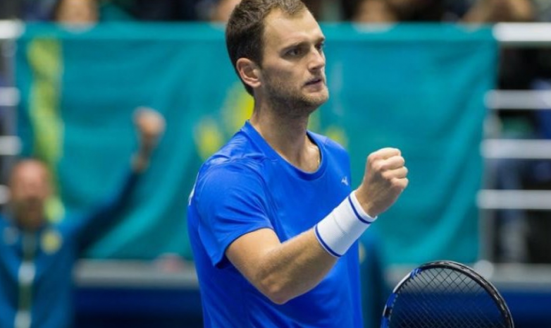 Александр Недовесов прошел в полуфинал турнира в Швеции в парном разряде
