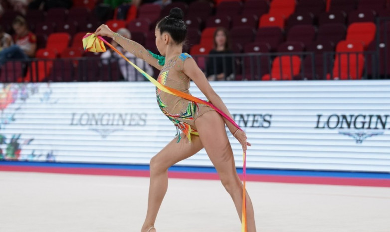 Эльжана Таниева көркем гимнастикадан шақыру кубогының финалында өнер көрсетті