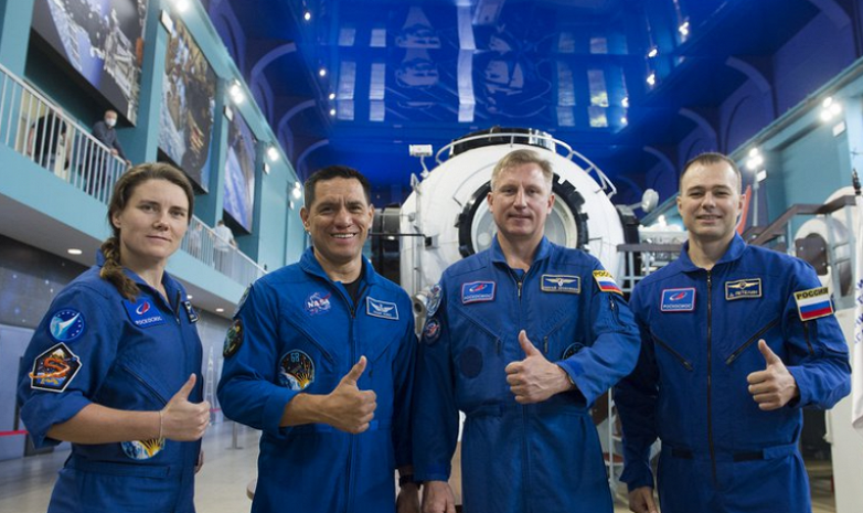Космонавты хотят сыграть в футбол на борту МКС
