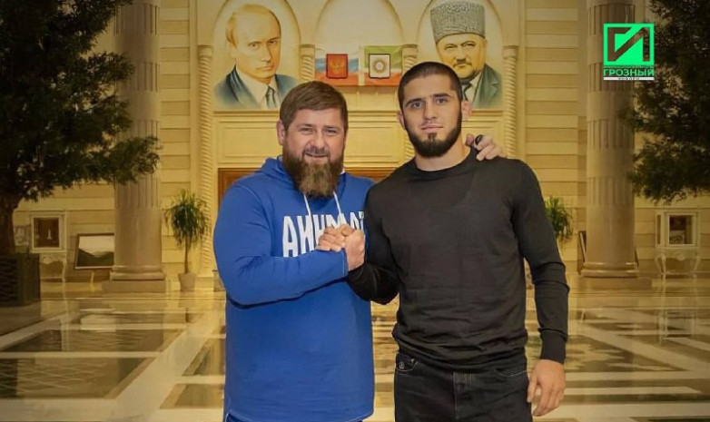 Ислам Махачев приехал в гости к Рамзану Кадырову