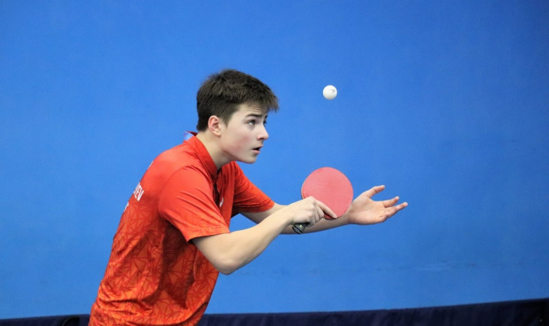 Казахстанец Курмангалиев выиграл международный турнир по настольному теннису в Португалии