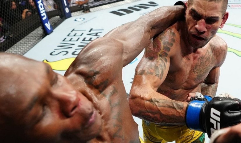 Видео полного боя Адесанья – Перейра на UFC 281