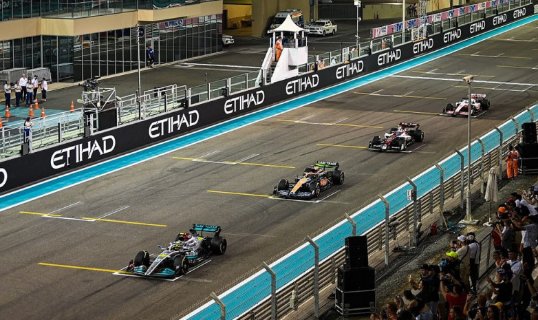 Видеообзор квалификации Гран-при Абу-Даби