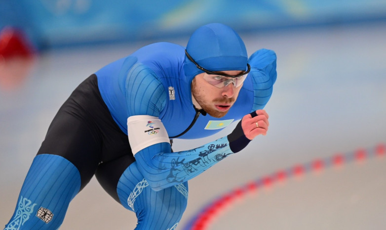Казахстанский конькобежец Морозов стал первым в дивизионе В на ЭКМ в Нидерландах 