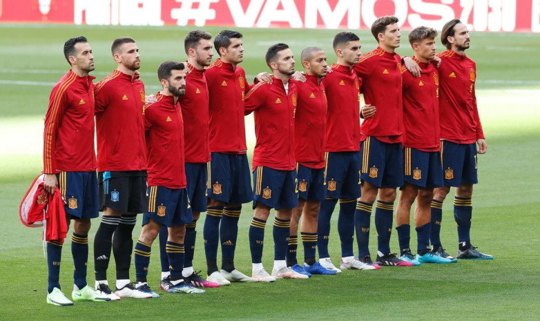 Семь футболистов сборной Испании заболели в преддверии первого матча на ЧМ-2022
