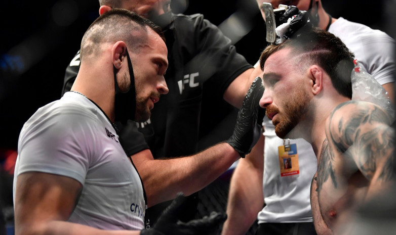 UFC предупредил своих спортсменов после скандального боя с участием казаха из Китая