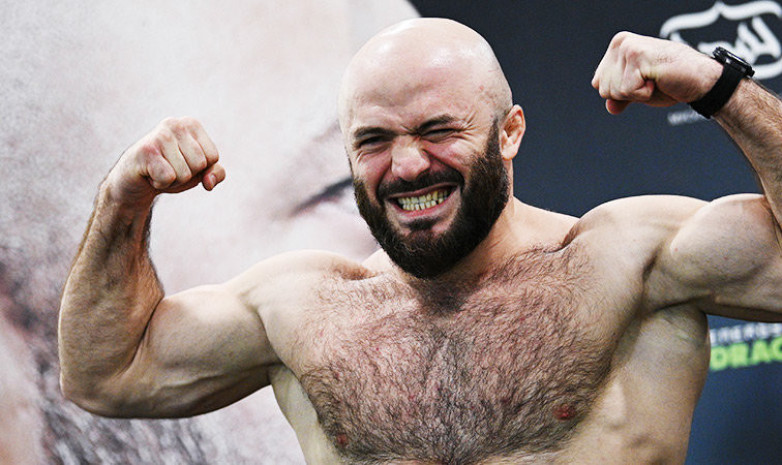 Магомед Исмаилов поддержал Анкалаева после скандальной ничьей в бою за титул UFC