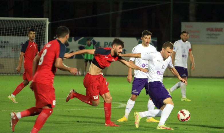 Қазақстандық футболшының командасы Әзербайжан чемпионатында жеңіске жетті