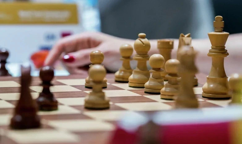 Динара Сәдуақасова Алматыда жылдам шахматтан өткен әлем чемпионатында күміс жүлдегер атанды