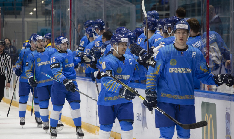 Казахстан потерпел крупное поражение от России в матче Кубка Первого канала