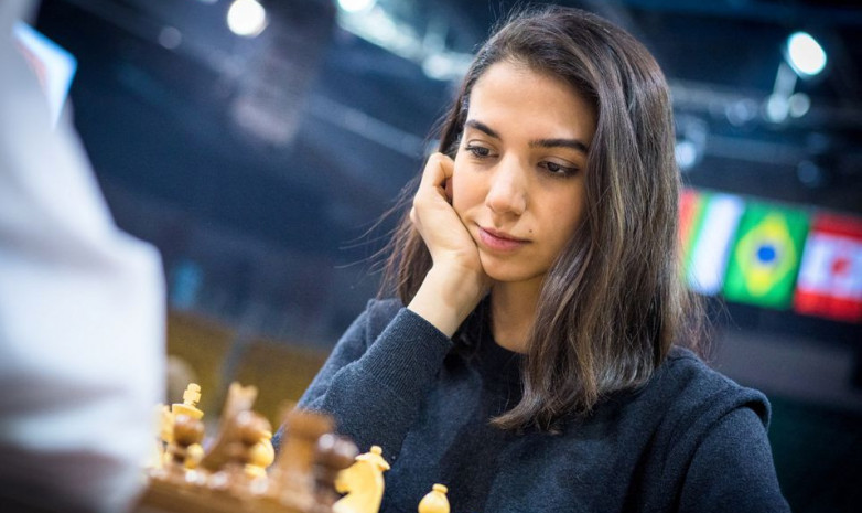 Иранская шахматистка, снявшая хиджаб на чемпионате в Алматы, отправится жить в Испанию