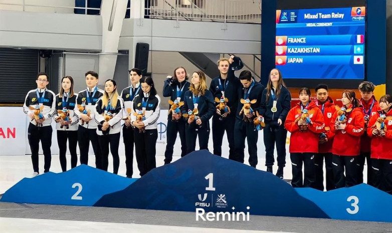 Команда Казахстана по шорт-треку завоевала серебряную медаль на Универсиаде-2023